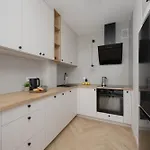 Beautiful & Bright Walowa With Balcony By Renters *