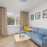 Beautiful & Bright Walowa With Balcony By Renters Appartamento *