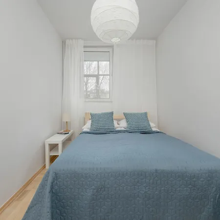 公寓 Beautiful & Bright Walowa With Balcony By Renters 华沙